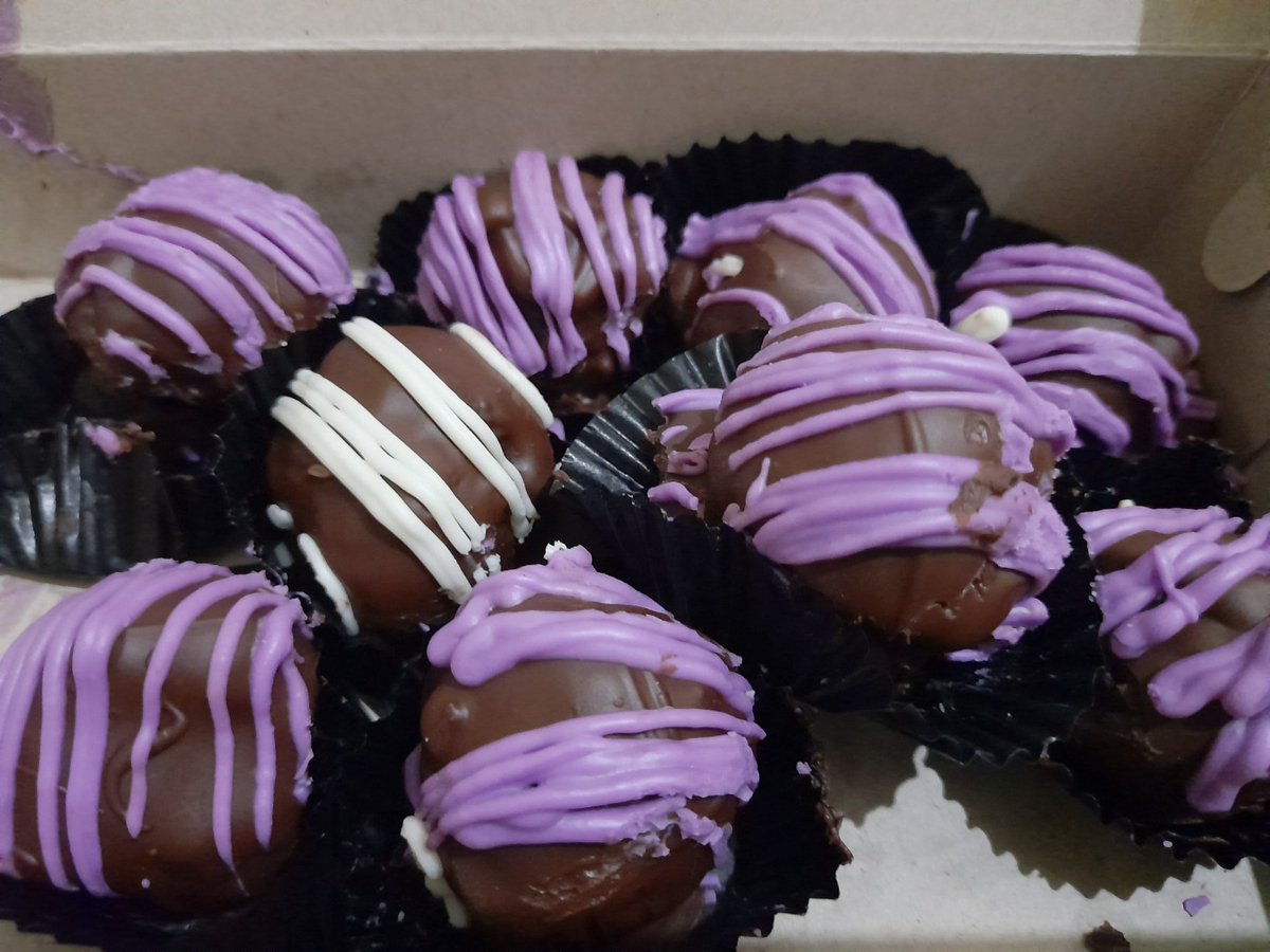 Beri aku uang yang banyak, karena aku suka jajan🫶😭🥰