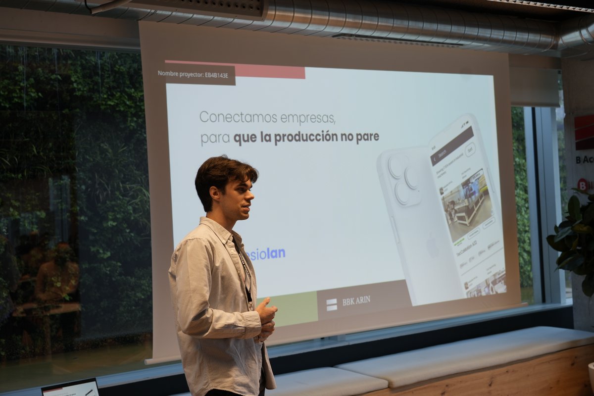 BAT_Tower's tweet image. ¡La convocatoria para la 3ª edición de BBK ARIN estará abierta hasta el 2 de junio! 🚀 

#BBKARIN #EmprendimientoSocial #CommunityBreakfast #Bizkaia