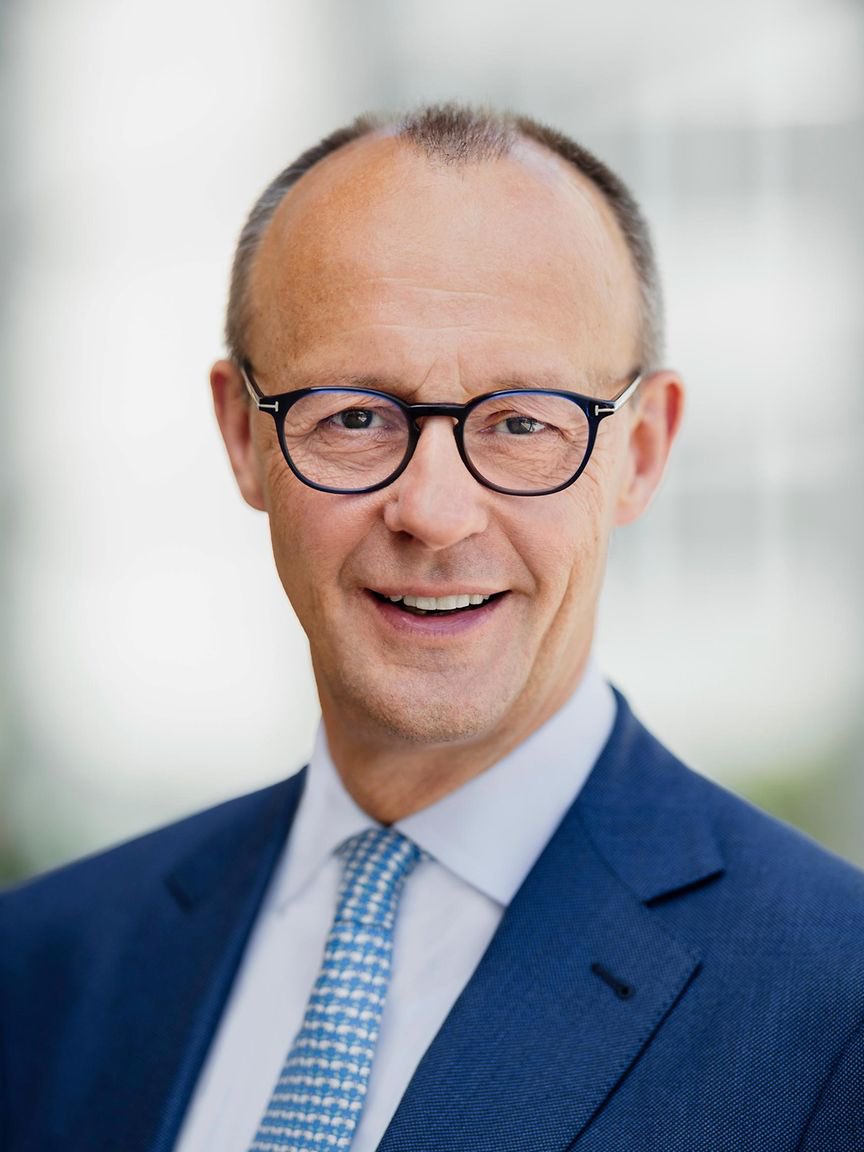 Osman Gökalp (@osman_goekalp) on Twitter photo Wir wünschen #Bundeskanzler <a href="/_FriedrichMerz/">Friedrich Merz</a> eine glückliche Hand für die vor ihm liegenden Aufgaben.
Stabile Preise, die Stärkung der Teilhabe von Menschen mit Migrationshintergrund und eine verlässliche Partnerschaft mit der #Türkiye – dafür braucht es Weitsicht und Dialog. Wir wünschen #Bundeskanzler <a href="/_FriedrichMerz/">Friedrich Merz</a> eine glückliche Hand für die vor ihm liegenden Aufgaben.
Stabile Preise, die Stärkung der Teilhabe von Menschen mit Migrationshintergrund und eine verlässliche Partnerschaft mit der #Türkiye – dafür braucht es Weitsicht und Dialog.