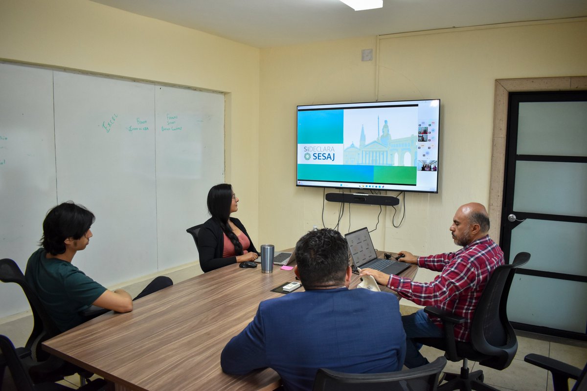 SEAJalisco's tweet image. Se realizó un taller con el objetivo de capacitar a los titulares de Órganos Internos de Control de las entidades que utilizan o desean implementar el sistema #SiDECLARA. Se contó con la participación de 55 participantes de 38 municipios.