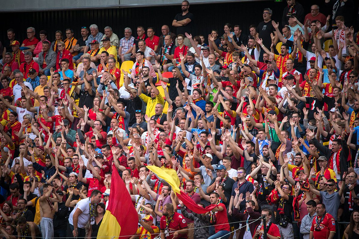 Stade Marie-Marvingt (@smmarvingt_off) on Twitter photo Plus de 6.000 places à 7€ !
📷 𝗔𝗟𝗘𝗥𝗧𝗘 à toutes les unités mancelles : 𝗹𝗮 𝗕𝗶𝗹𝗹𝗲𝘁𝘁𝗲𝗿𝗶𝗲 pour LE dernier match de la saison de National <a href="/LEMANSFC/">LE MANS FC</a>, le vendredi 16 mai prochain face au <a href="/FC_Versailles/">FC Versailles</a> ouvre 𝗱𝗲𝗺𝗮𝗶𝗻 à 𝟭𝟬𝗵 ! 📷
Sur stademariemarvingt.com Plus de 6.000 places à 7€ !
📷 𝗔𝗟𝗘𝗥𝗧𝗘 à toutes les unités mancelles : 𝗹𝗮 𝗕𝗶𝗹𝗹𝗲𝘁𝘁𝗲𝗿𝗶𝗲 pour LE dernier match de la saison de National <a href="/LEMANSFC/">LE MANS FC</a>, le vendredi 16 mai prochain face au <a href="/FC_Versailles/">FC Versailles</a> ouvre 𝗱𝗲𝗺𝗮𝗶𝗻 à 𝟭𝟬𝗵 ! 📷
Sur stademariemarvingt.com