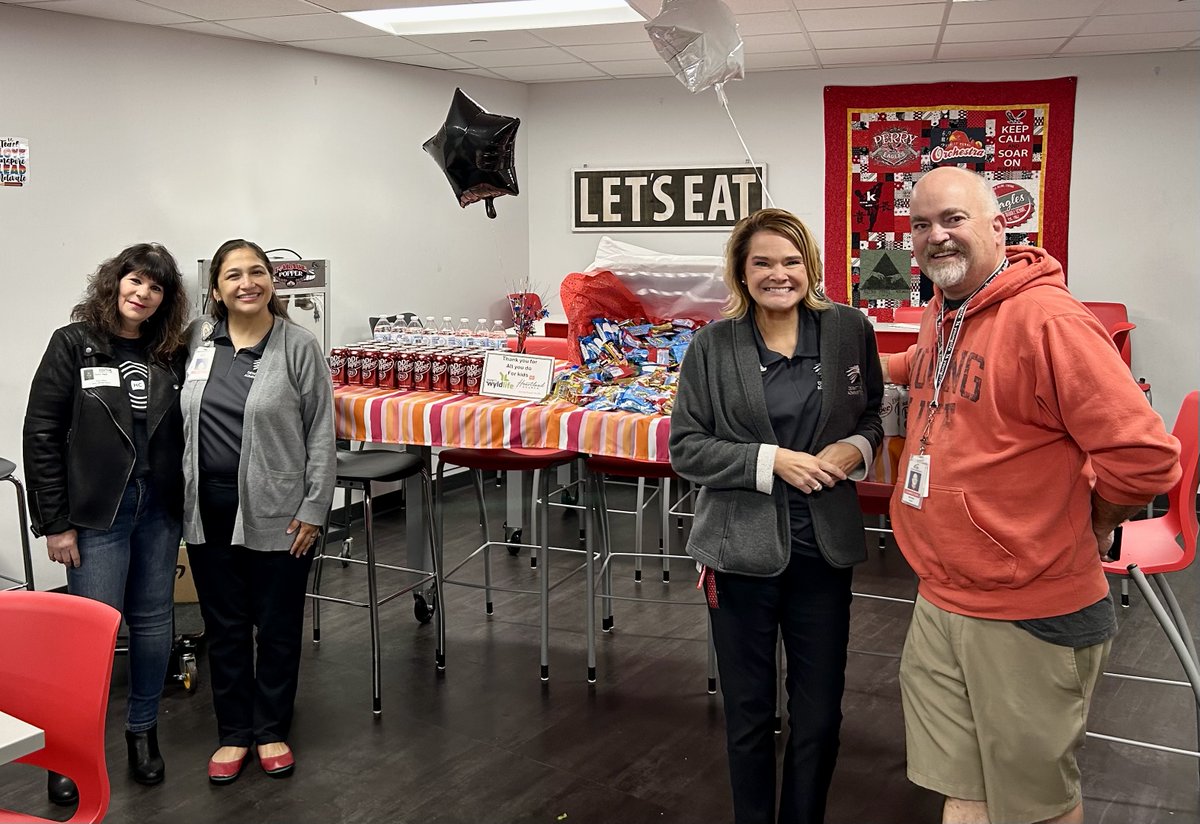 Shoutout to Heartland Church and Young Life for showing our teachers some serious love during Teacher Appreciation Week! Thank you for the delicious snacks and for fueling us with your kindness and support — we appreciate you! ❤️🦅#WeArePerry #Limitless #EaglesRising #WatchUsSoar