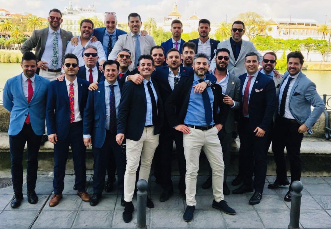 Comida tradicional de Feria de Sevilla de la Peña Sevillista Giraldillo.