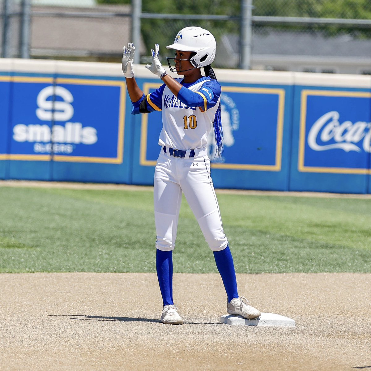 Championship Time ‼️

Let’s rally behind Cowgirl Softball and grab your tickets now!

🎟️ bit.ly/4jNblje

#GeauxPokes