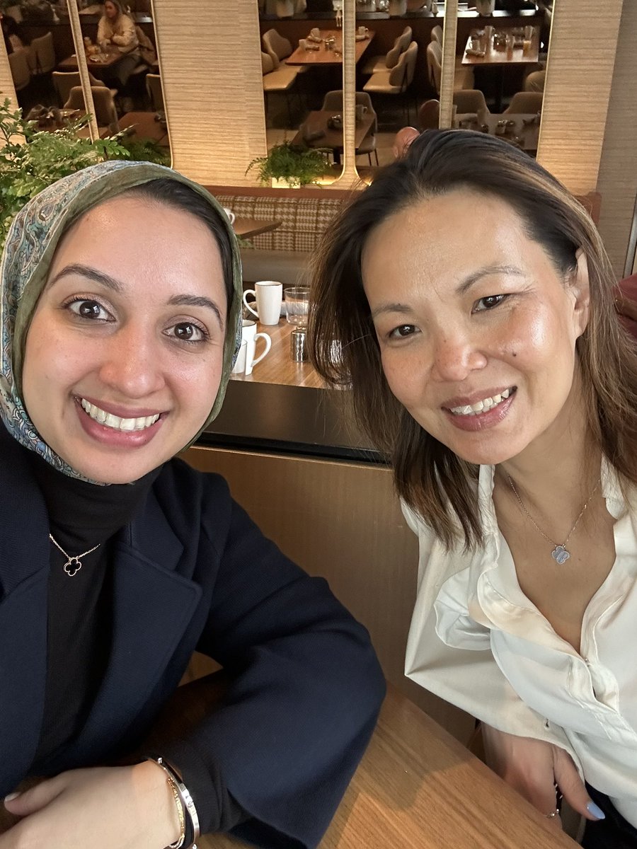 Noor S. Syed, MD (@noorannemd) on Twitter photo The best way to start my day with my dear mentor/ sponsor/ friendtor <a href="/LindaNguyenMD/">Linda Ánh Vân Nguyễn MD</a> talking all things career advice, cutting-edge science, research questions and coming back to always finding purpose and joy in the work we do. Thank you for paving the way! ✨🥰♥️ The best way to start my day with my dear mentor/ sponsor/ friendtor <a href="/LindaNguyenMD/">Linda Ánh Vân Nguyễn MD</a> talking all things career advice, cutting-edge science, research questions and coming back to always finding purpose and joy in the work we do. Thank you for paving the way! ✨🥰♥️