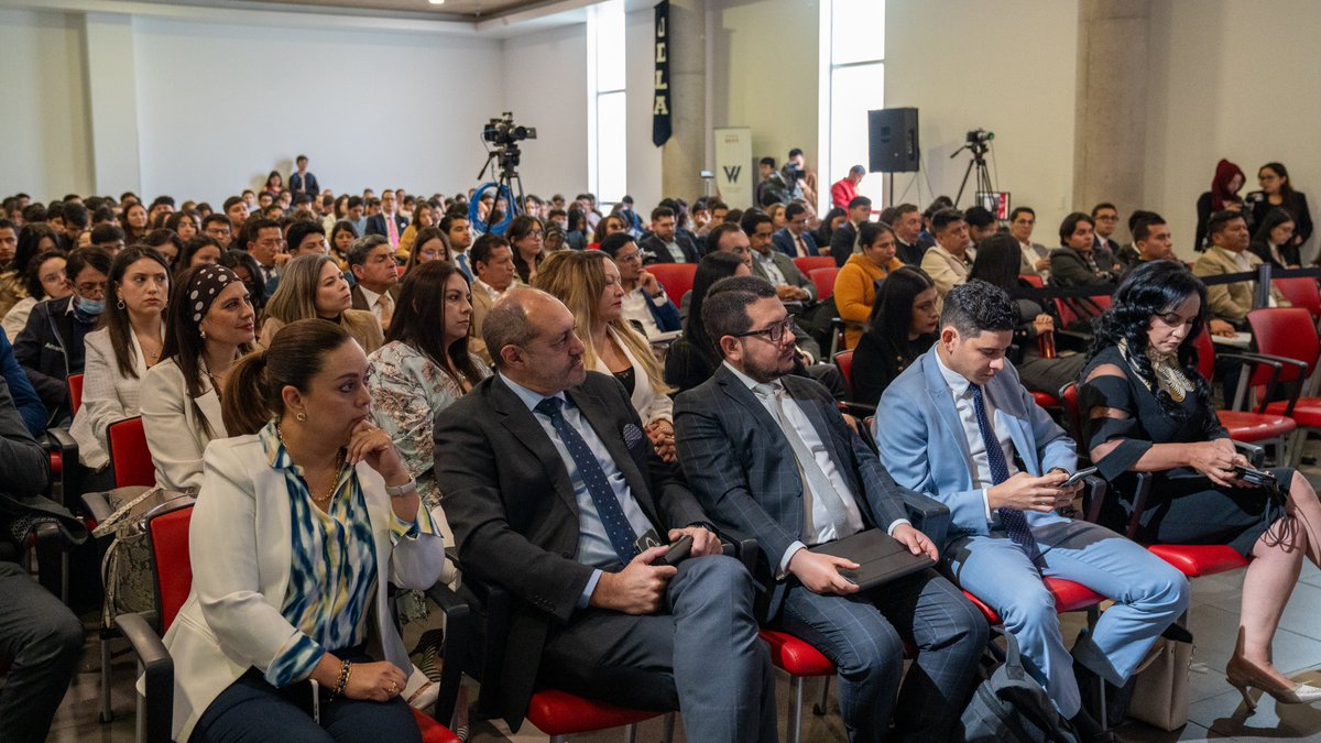 UDLAEcuador's tweet image. Recibimos en nuestra sede UDLA Granados el IV Congreso de Derecho Procesal. @Ppsuing, presidente de la @CorteNacional, inauguró el evento, acompañado por @santiguarderas, Decano de nuestra @udla_derecho.
#DerechoProcesal