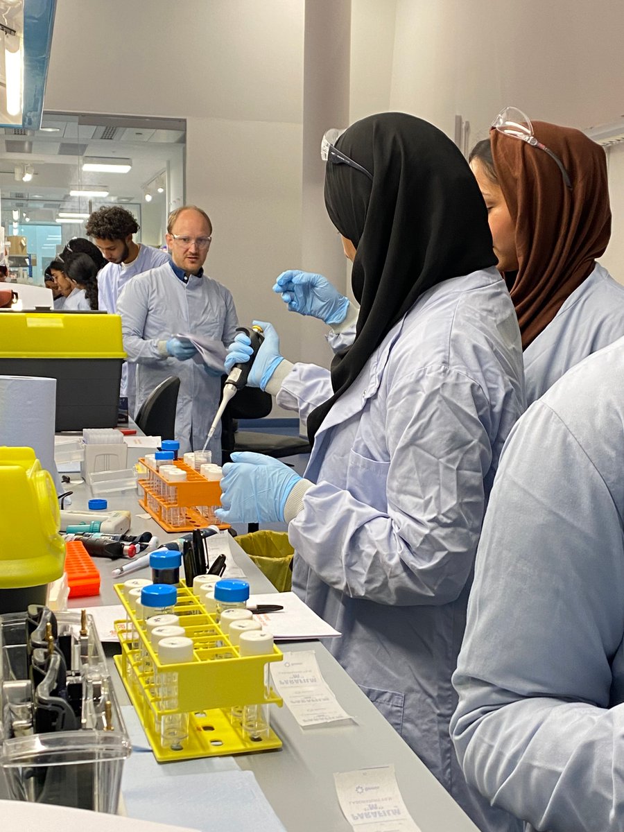 Applications to our summer school are still open!

This is an excellent opportunity for students in year 12 who are interested in a future career in science or healthcare.

Get your application in now: buff.ly/onpzfZq