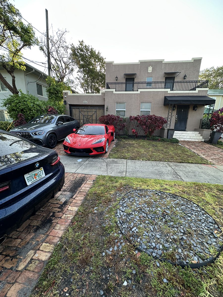 Bringmyfetti's tweet image. #weekenddump⛹🏽‍♂️🌞 catch me this week too