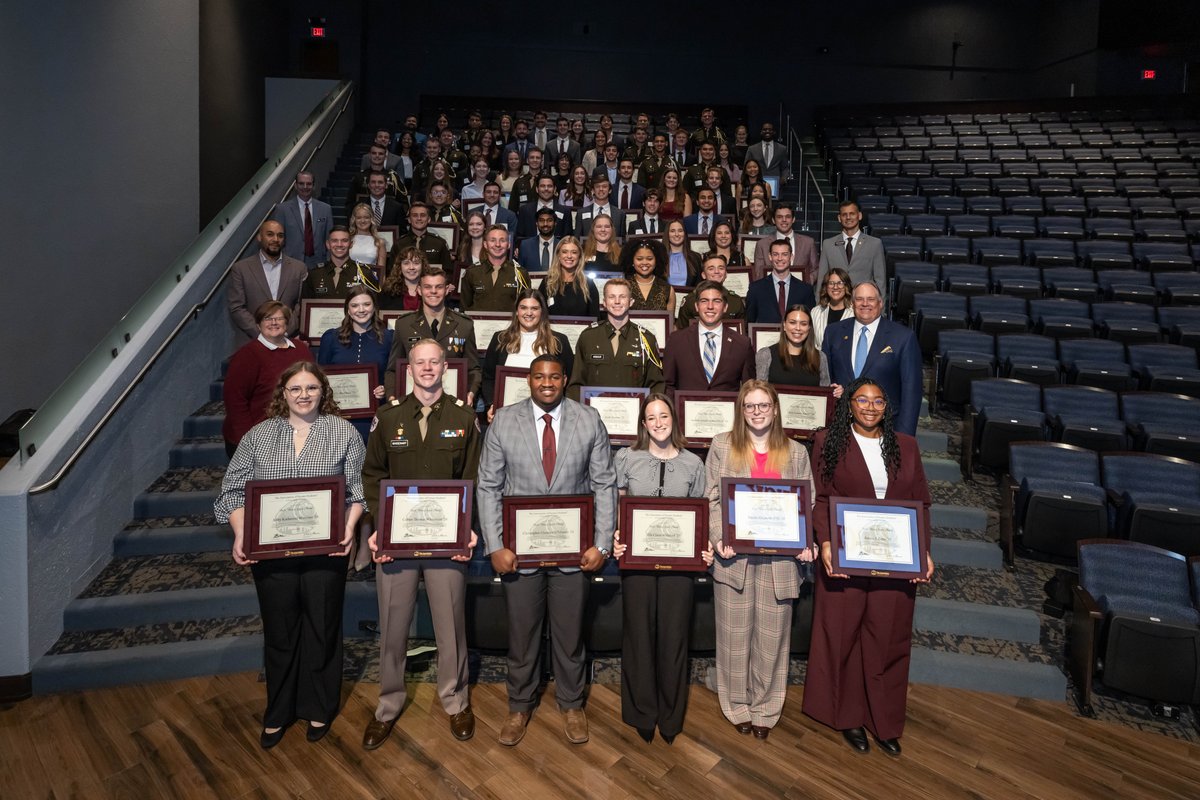 AggieNetwork's tweet image. The Buck Weirus Spirit Award honors Aggies who make a big impact — not through titles, but through involvement & selfless service. Congrats to the 2025 recipients! 👏
🔗 Learn more: tx.ag/BuckWeirus
#BuckWeirus #AggieNetwork