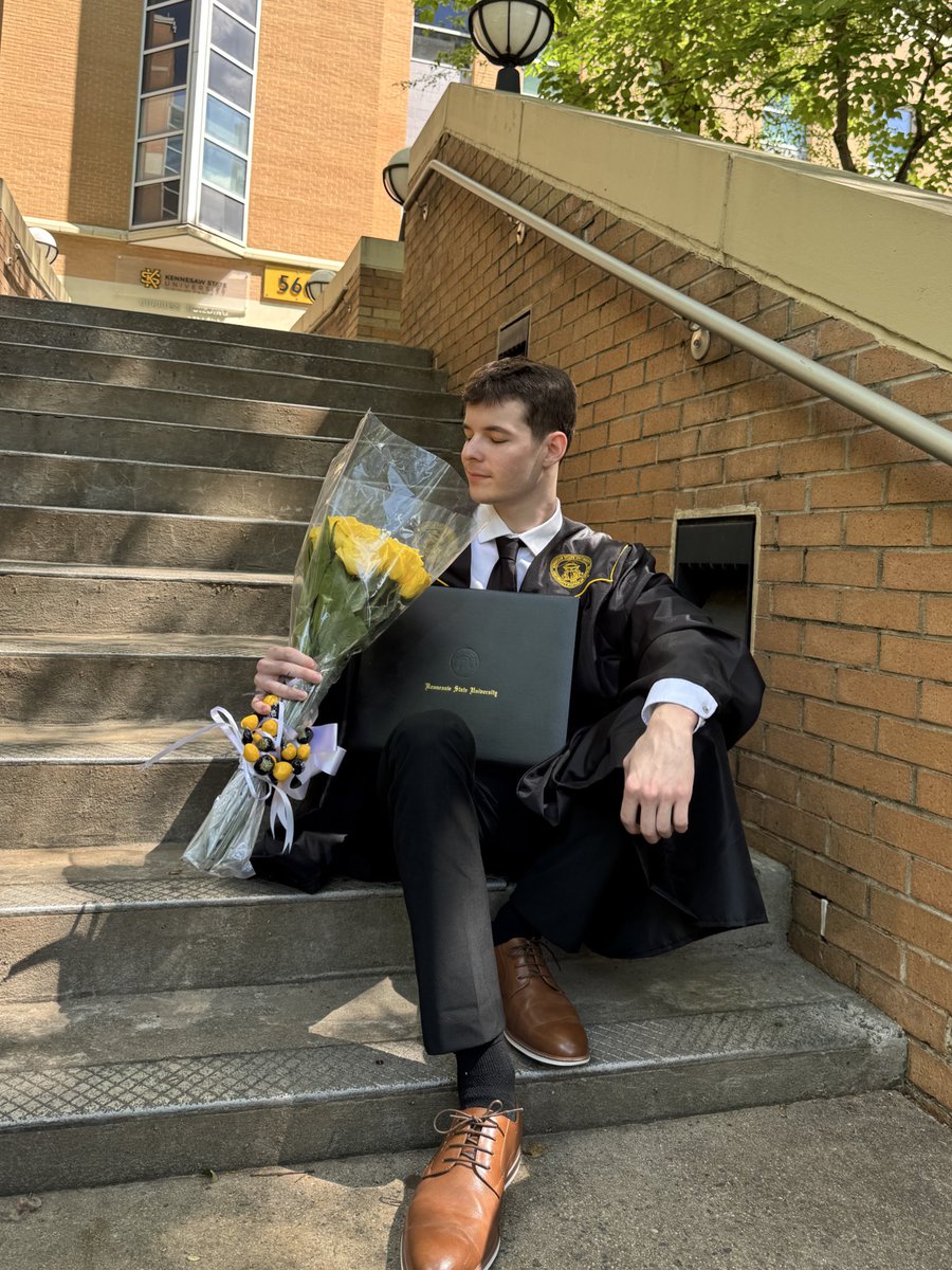 🎓💐