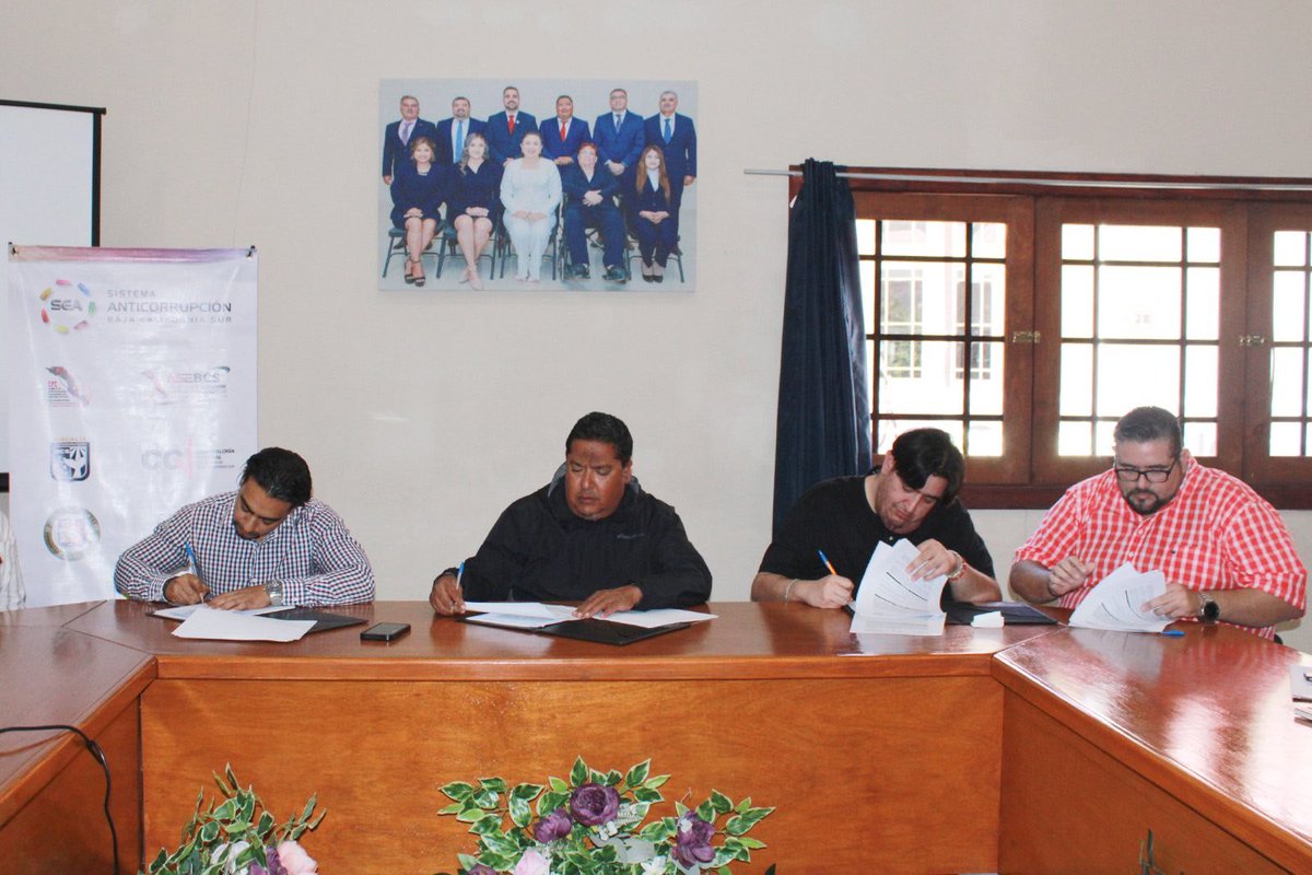 Mulegé se suma a la transparencia con firmeza
Firman convenios el Sistema Estatal Anticorrupción y el H. XVll Ayuntamiento de Mulegé
 Santa Rosalia, B.C.S. | 1 de mayo de 2025