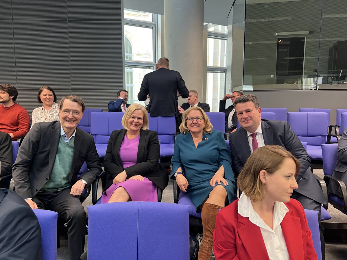 Unser letzter Tag im Amt. Wir bleiben aber dem Bundestag erhalten…