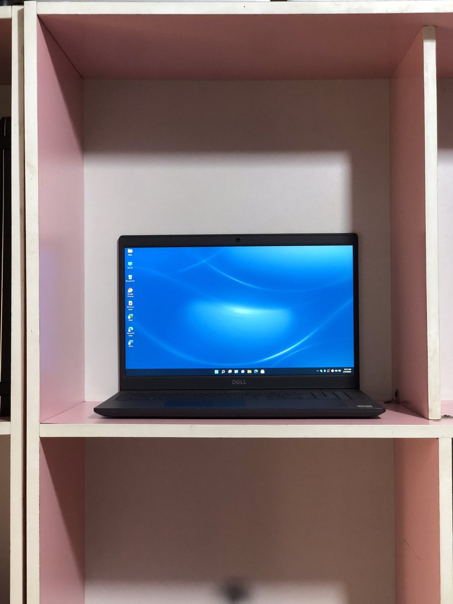 laptopbargainer's tweet photo. FOR SALE 

PRICE NGN 380,000 with original charger 🔌 

SYSTEM NAME: DELL LATITUDE 3510 
AMERICAN USED 
CPU: Intel(R) Core(TM) i5 (10th Gen) 10210U
Clock speed: 2.1GHz
Max Turbo speed: 4.4GHz
Number of cores: Quad-Core
Cache: 6MB

GPU Intel HD Graphics 610

Display 15.6”, Full HD https://t.co/SqgoZJ0f75