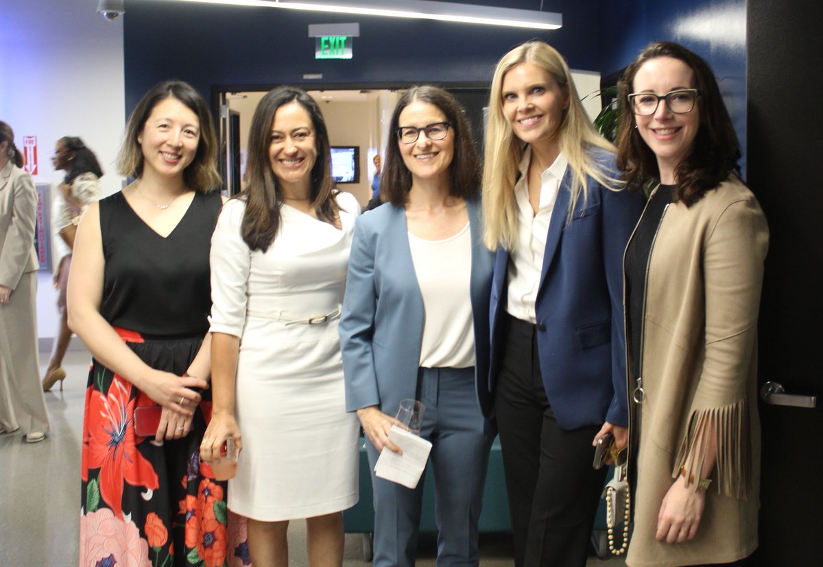 Tech Equity Miami (@techequitymiami) on Twitter photo We are grateful to everyone who attended the Miami Startup Ecosystem Internship Program launch! In collaboration with <a href="/MDCollege/">Miami Dade College</a> and backed by a $1 million from <a href="/blackstone/">Blackstone</a> and @JPMorgan, this program connects students with paid internships at top startups and small businesses. We are grateful to everyone who attended the Miami Startup Ecosystem Internship Program launch! In collaboration with <a href="/MDCollege/">Miami Dade College</a> and backed by a $1 million from <a href="/blackstone/">Blackstone</a> and @JPMorgan, this program connects students with paid internships at top startups and small businesses.
