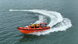Bangor and Donaghadee RNLI respond following report of boat taking on water rnli.org/news-and-media…