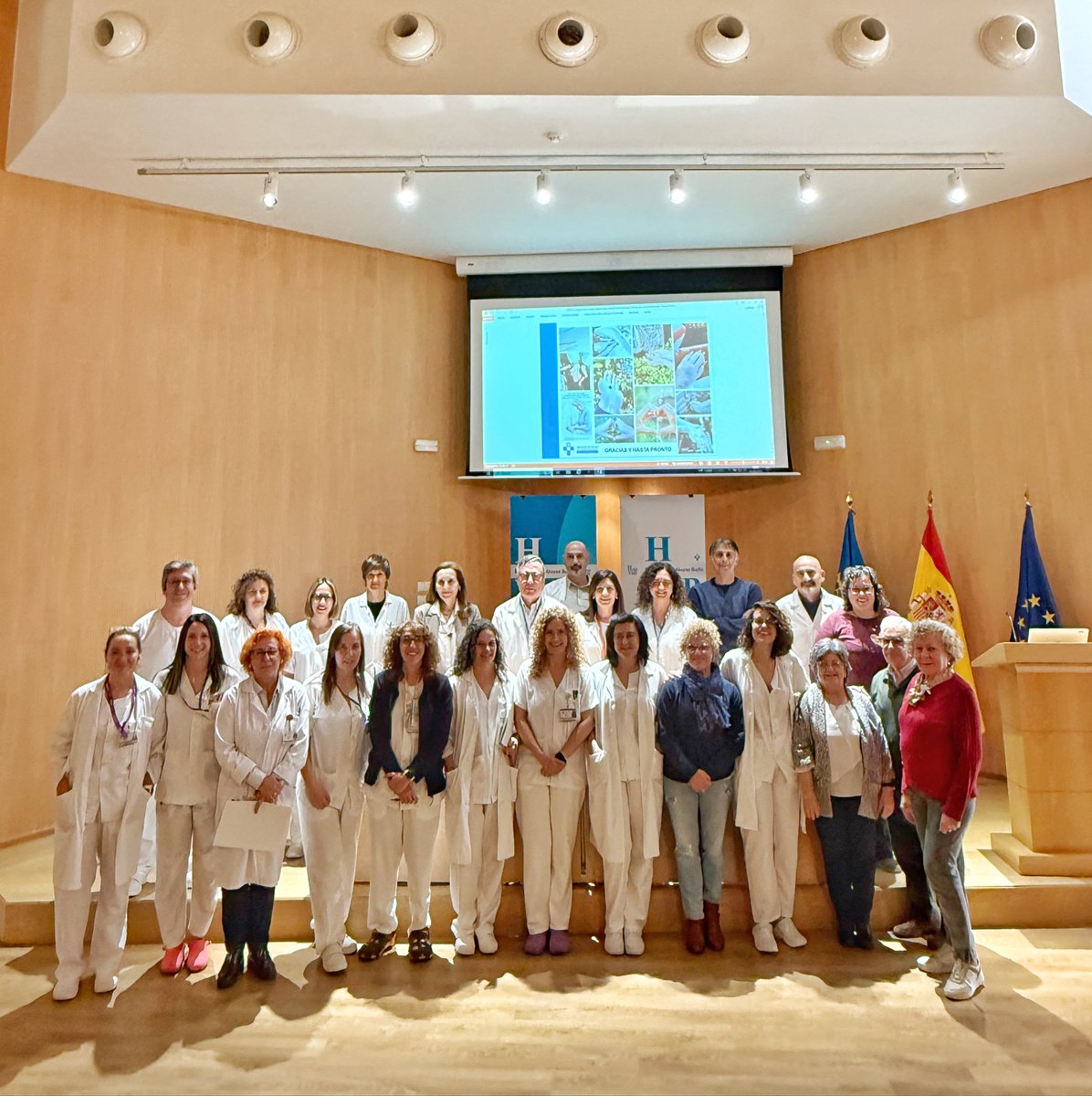 astursalud's tweet image. #DíaMundialDeLaHigieneDeManos2025 🙌
#HospitalAlvarezBuylla de #Mieres
IV Cuarto consurso de fotografías "La higiene de manos salva vidas", cuyos trabajos se exponen en el vestíbulo del Hospital Vital Álvarez Buylla durante todo el mes y en el siguiente enlace