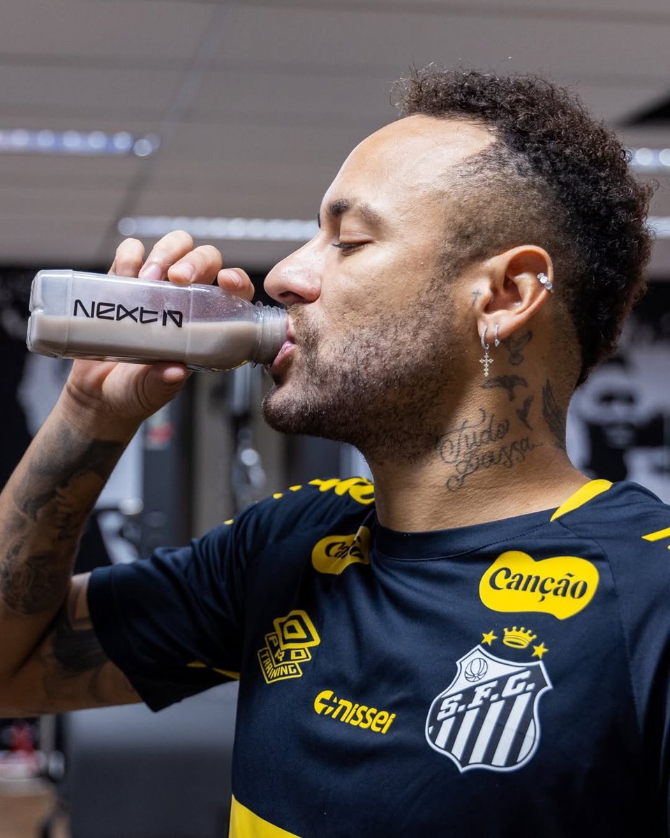 next10nutrition's tweet image. Na Next10, a gente acredita em quem constrói seu caminho com garra e não espera a chance, cria a sua própria sorte.

Nossos produtos foram pensados pra quem vive com essa intensidade e não aceita nada menos do que alta performance. A missão é preparar você pro seu melhor jogo!