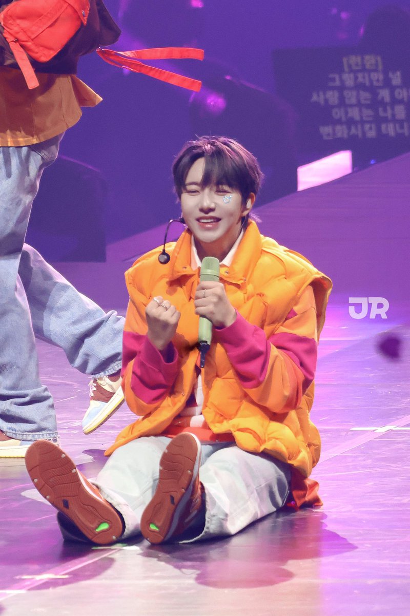 ผมน่ะไม่ติ๊งต๊องหรอกนะ เพราะผมน่ะ thinking of you ยังไงล่ะ