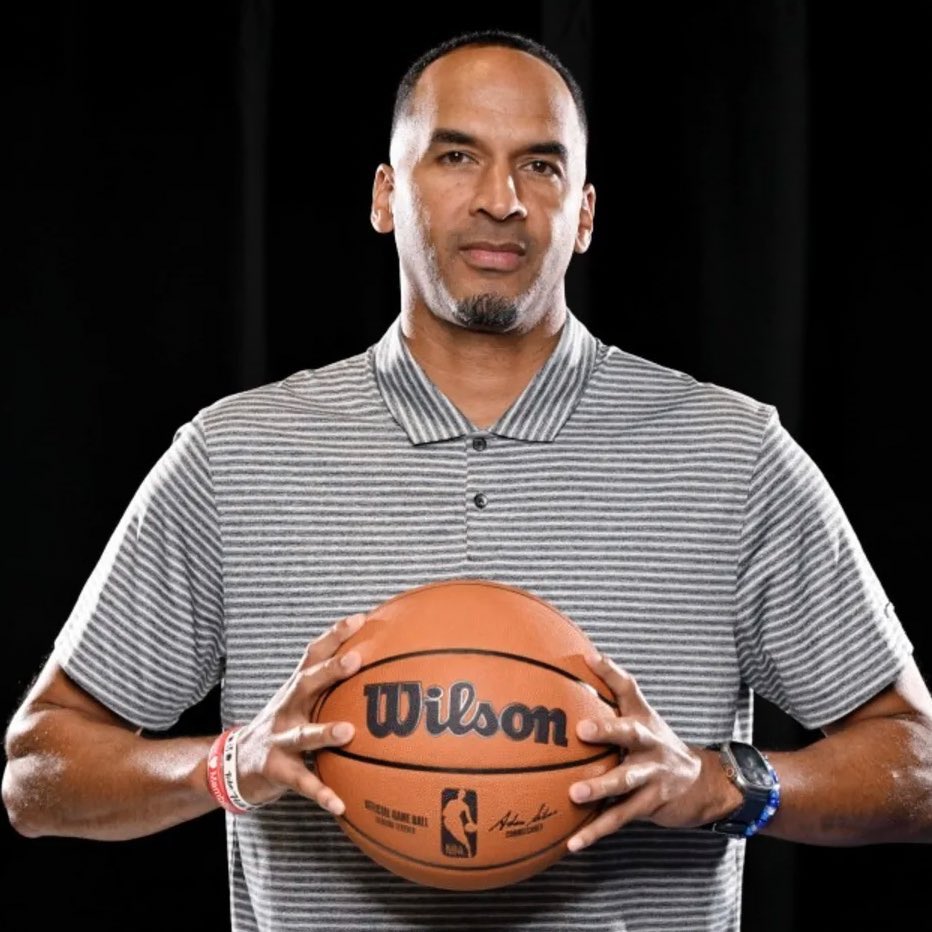 BREAKING: Nico Harrison has been named 2024-25 NBA GM of the Year.

(Via <a href="/ChrisBHayne/">Chris Haynes ➐</a>)