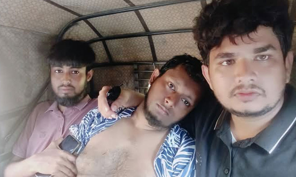 খালেদা জিয়ার প্রটোকল বহরে হিটস্ট্রোকে অসুস্থ জবি ছাত্রদল নেতা