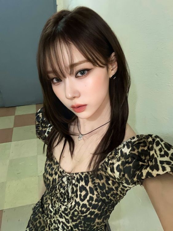 SE2222ES's tweet photo. 갈웜미녀들이 너무 좋아 🍂 https://t.co/JTBA5NW6Qu