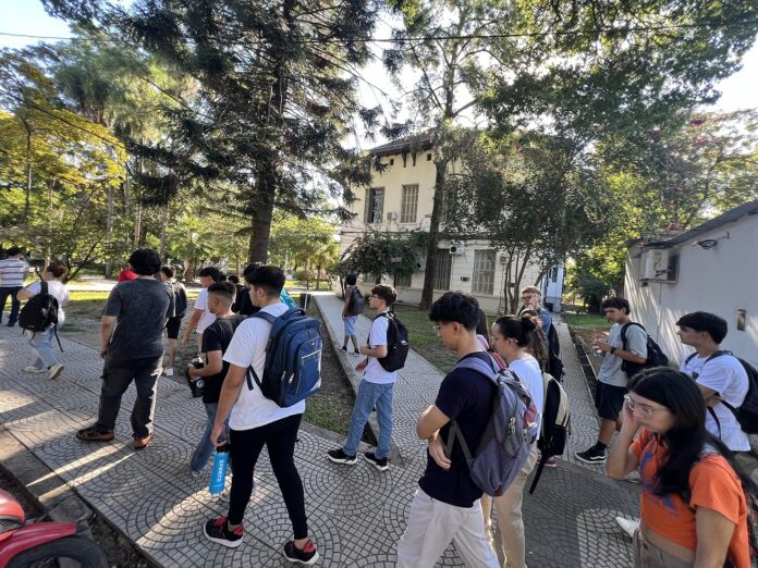 👏<a href="/unneargentina/">UNNE ⭐⭐⭐</a> sumó 16.806 nuevos inscriptos en el ciclo Lectivo 2025.

📻Al aire la doctora Alejandra Hernando, subsecretaria general académica de la UNNE.

#CiudadInvisible🏙️