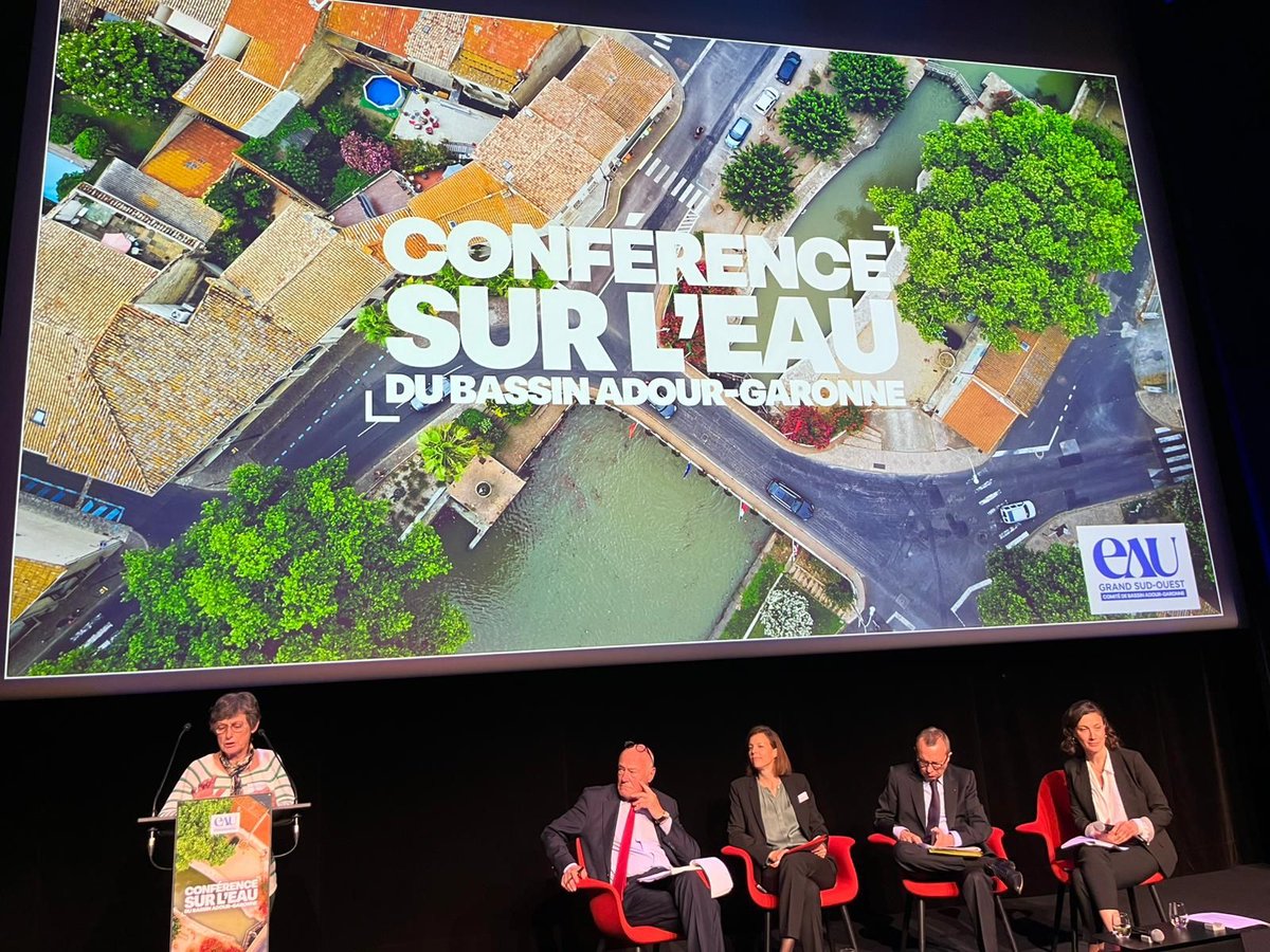 <a href="/Ecologie_Gouv/">Min. Ecologie Territoire Transports Ville Logement</a> <a href="/AgnesRunacher/">Agnès Pannier-Runacher 🇫🇷🇪🇺</a> 500 parties prenantes du bassin étaient réunies : collectivités, agriculteurs, entreprises, associations, élus.

D’ici septembre, les acteurs feront remonter des propositions concrètes : 15 à 20 mesures fortes pour contribuer à la réflexion nationale sur l’avenir de l’eau.