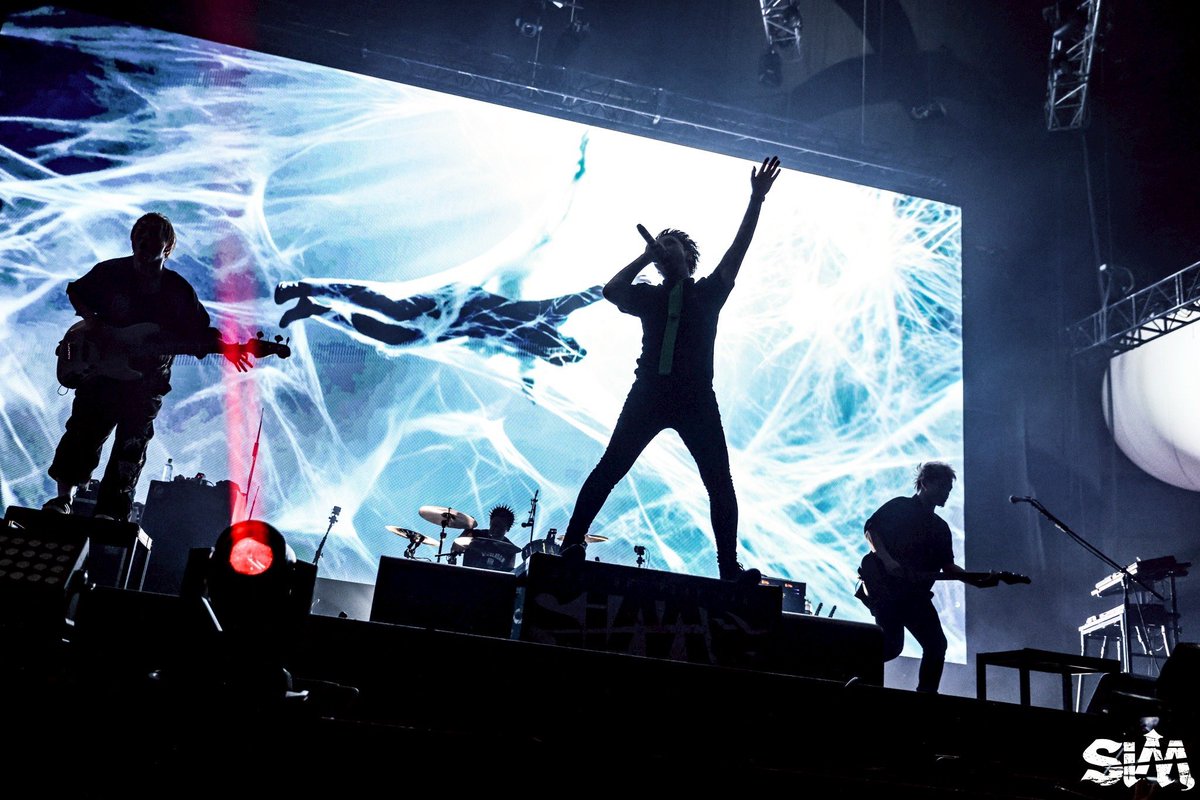 SiM_Official's tweet photo. VIVA LA ROCK 2025
at さいたまスーパーアリーナ

ありがとうございました！

Photo by @kouhey0622 

#SiM
#ビバラ https://t.co/0yTw1j0R2q