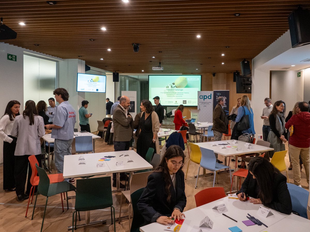 ideva_agencia's tweet image. ¡Hoy celebramos el Talent Challenge en Valladolid! Una jornada de innovación y talento emprendedor con @APDasociacion y @GlobalTimmis , donde brillan las ideas con impacto real.
#TalentChallenge #Valladolid