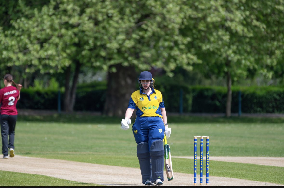 Amy Price tweet media