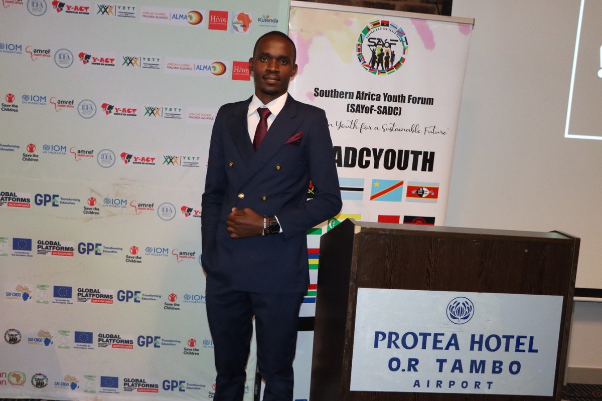 ThokoJMthiko's tweet photo. This sitting means youth voices can now influence policies. Itโs time to move from tokenism to transformation. ๐ฌโก๏ธ๐ #YouthPower #LegislativeImpact @SAYoF_Official
https://t.co/RtpV74P6nb https://t.co/noGTC2vRx1