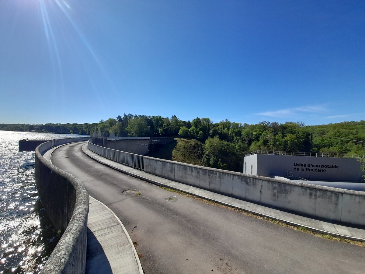 Ce 30 avril, le Pôle des Eaux du Carmausin-Ségala a inauguré la nouvelle station de traitement d’eau potable  de la Roucarié.

👉 Elle remplace les anciennes usines de Fontbonne et Roucarié et alimente 15 500 abonnés.

Un investissement de 9 M€, dont 2,6 M€ d'<a href="/Adour_Garonne/">Agence de l'eau Adour-Garonne</a>.