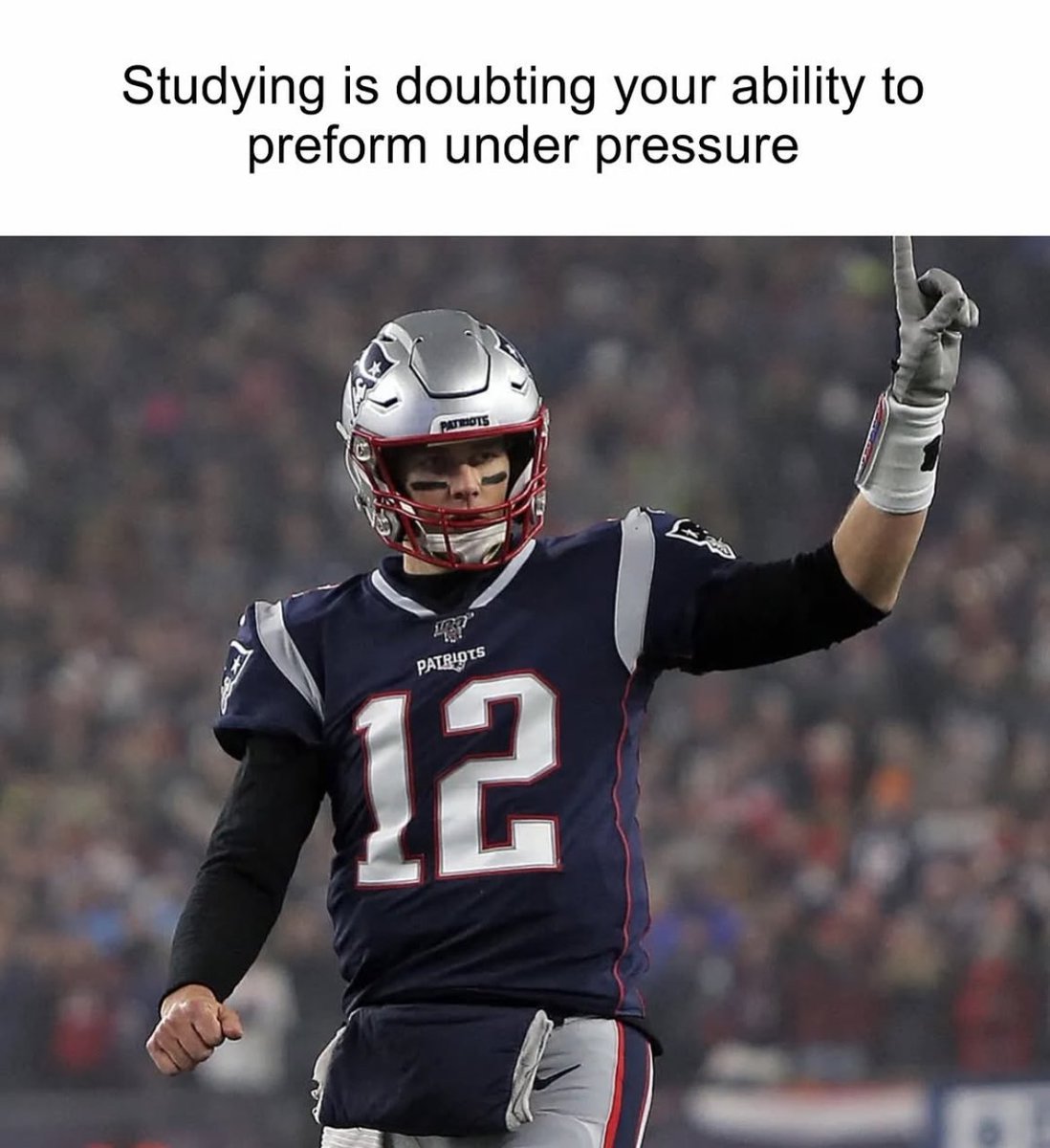 davemccluckie's tweet photo. Waiting to study 20 minutes before my exam today https://t.co/eTcqm4DvV6