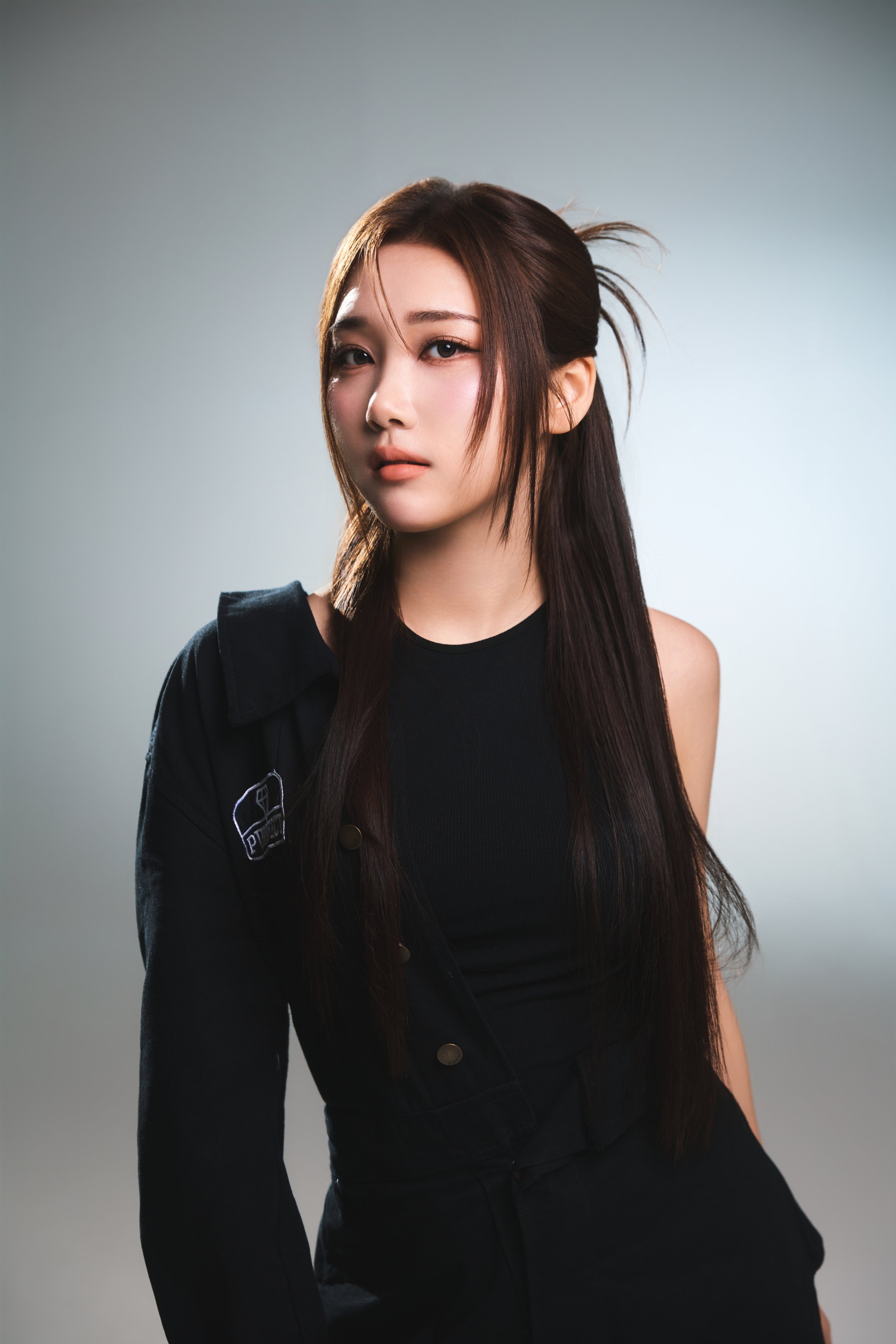 GqRG7cYaMAAperF?format=jpg&name=4096x4096