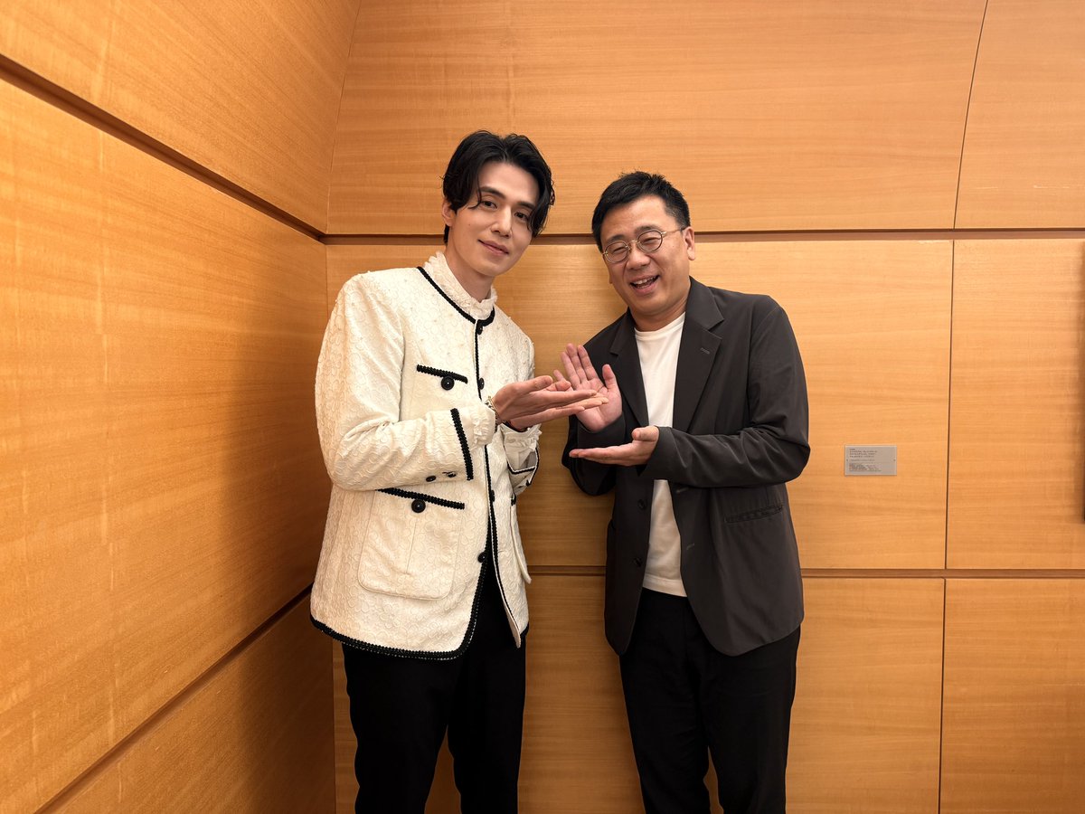今日は日本で7年ぶりの開催となった「2025 LEE DONG WOOK FANMEETING in TOKYO The Magical Moment」でMCを務めました😊僕の無茶振りにも応えてくれました😉これからも「これまで演じたことのない新しい役」に挑戦してファンを驚かせてくれるに違いありません‼️ 『殺し屋たちの店』シーズン2にも期待🤓