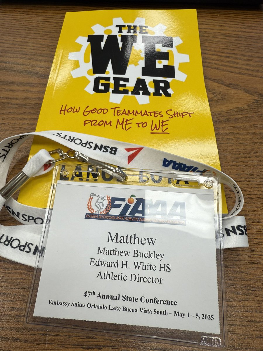 Had a great time learning this weekend at the <a href="/FIAAA77/">FIAAA</a> conference. Picked up some summer reading too