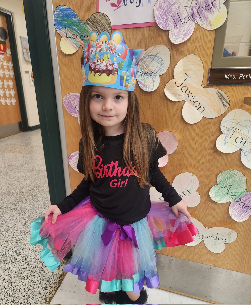 Shouting HAPPY 5TH BIRTHDAY RYLEIGH! 🎂🥳