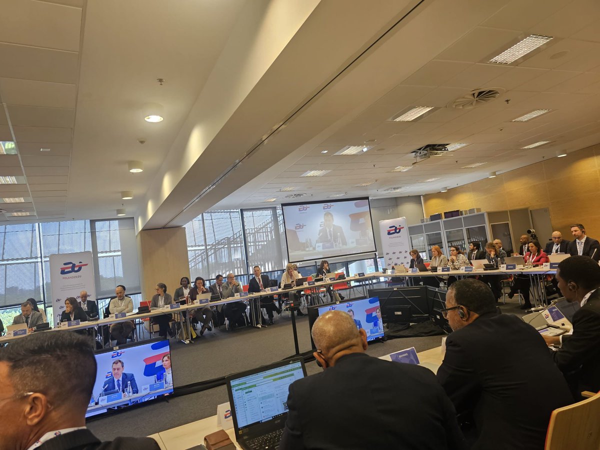 La Misión de #Venezuela ante la UE participa activamente en la Reunión Anual de #COPOLAD, reafirmando su compromiso con la cooperación birregional en políticas sobre drogas, salud pública y derechos humanos.

<a href="/ProgramaCOPOLAD/">COPOLAD</a> 
#RACOPOLAD25
