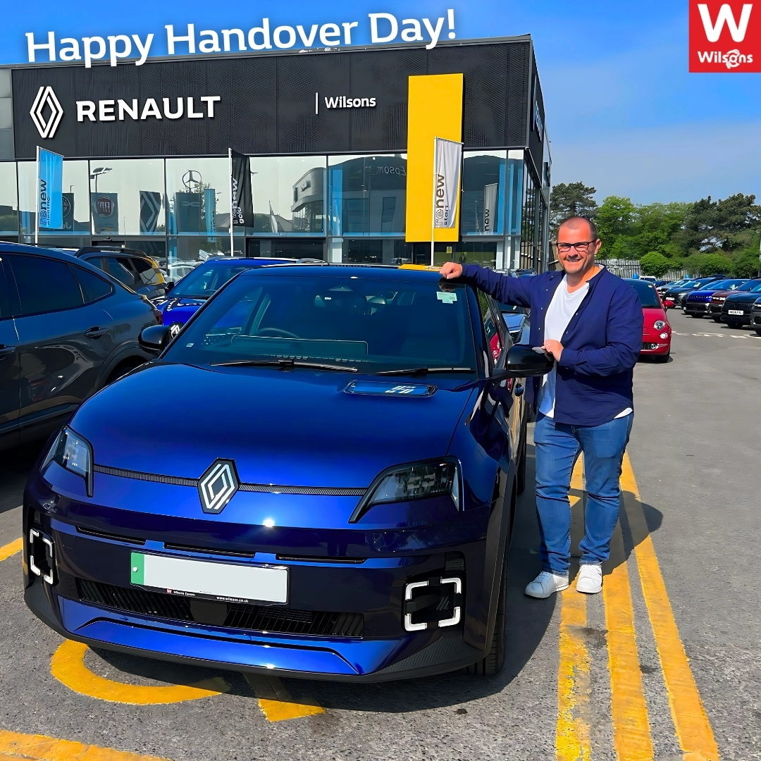wilsonsepsom's tweet photo. Another Renault 5 Handover?! π
#R5 #Renault5 #Renault #HandoverDay #NewCar https://t.co/fvirVNpSG1