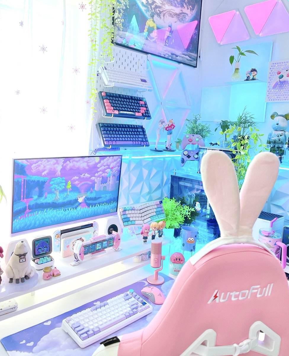 Divoom Times Gate💕
サイバーパンクみたいな空間が大好きな
わたしの部屋にピッタリな、すごいガジェットが来た✨
これを送ってくれた <a href="/divoom/">Divoom</a> さんありがとうございます🙏🥹可愛すぎる〜
#divoom #desksetup #pr