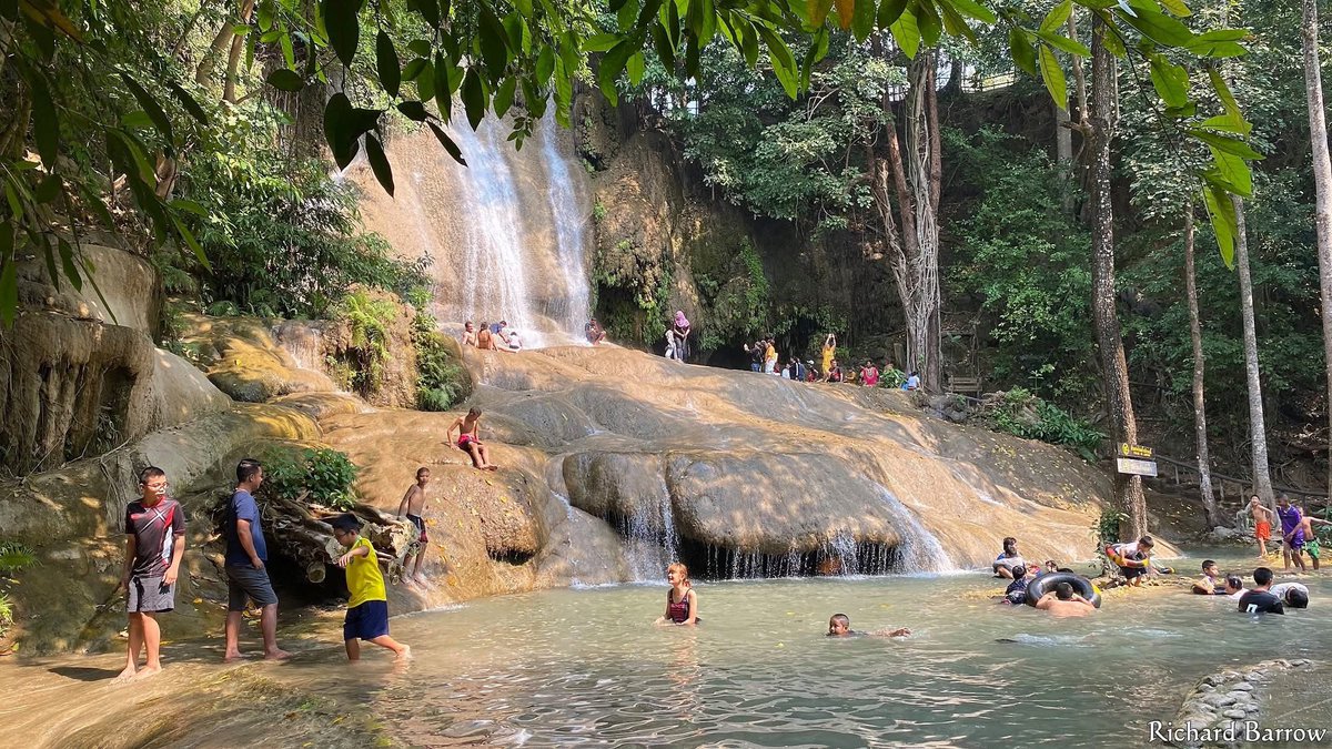 📣 WIN TWO TICKETS FOR THE NAM TOK EXCURSION TRAIN ON 10 MAY 2025!

This week I’m giving away two sets of tickets where you and a friend can join the excursion train along the Death Railway to Sai Yok Noi Waterfall. Stops along the way include Nakhon Pathom, Bridge on the River
