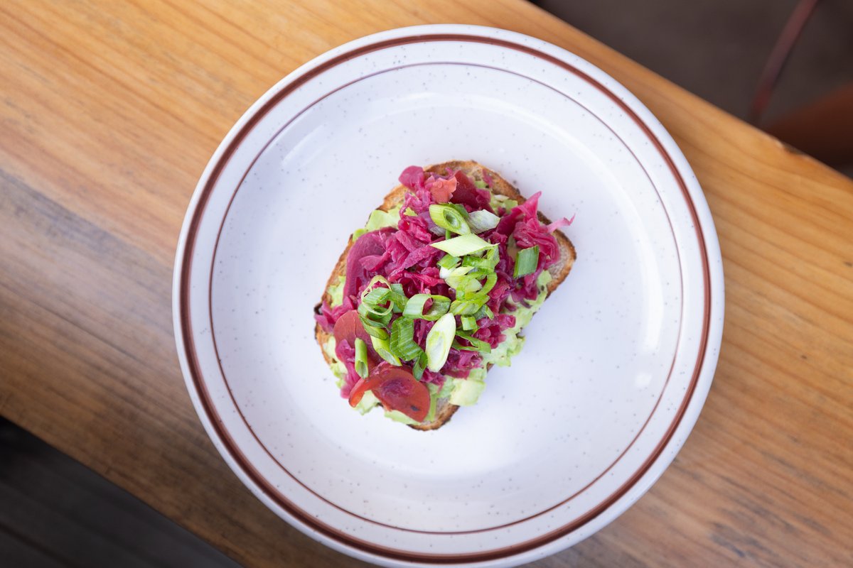 redroostercr's tweet image. New Cafe Menu Item Drop!

Roasted Mushroom Toast  

Curtido Avocado Toast

#rrcafe #floydva
