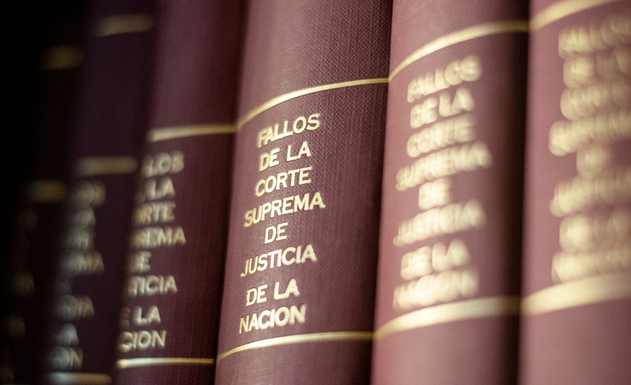 La colección completa de Fallos de la Corte Suprema de Justicia de la Nación, desde 1863 a la actualidad, en sus 348 tomos completamente digitalizados y accesibles: sjservicios.csjn.gov.ar/sj/tomosFallos…