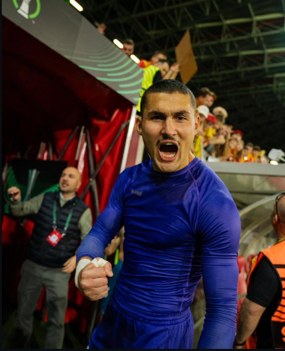 Béticos, esperamos todo vuestro apoyo en Florencia en uno de los partidos más importantes de la historia de este equipo.

Vamos, Betis💚
#RealBetis #BetisAlé