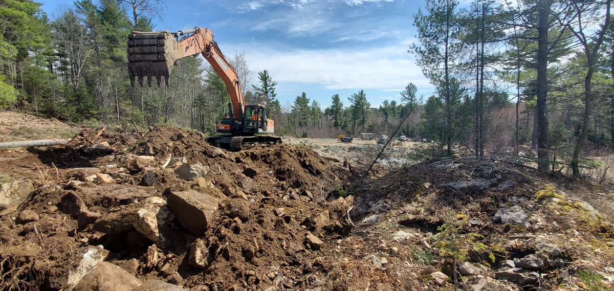 InventusMining's tweet image. Big news from Inventus! McEwen Mining exercised 9.2M warrants, injecting $828K to support 2025 bulk sampling at the Pardo Gold Project. Grade control drilling is underway. Read more: bit.ly/4jHKuWf
#MiningNews #GoldExploration