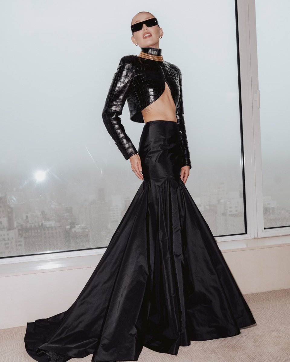 2025 MET GALA IN CUSTOM ALAÏA BY PIETER MULIER 

MORE TO LOSE COMING MAY 9TH
