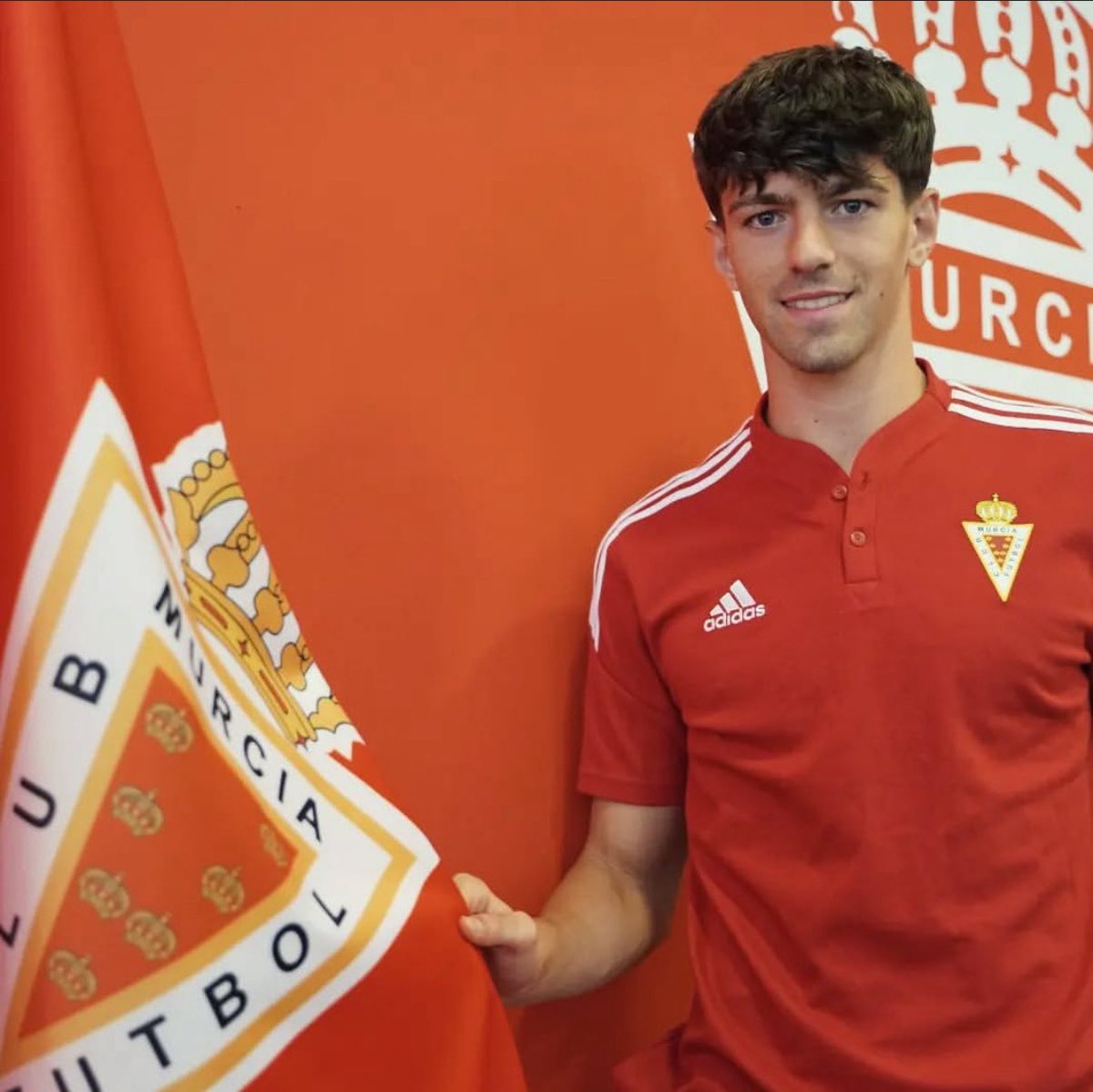 ElPostGrana's tweet photo. 🫶🏻El exgrana @lsjavier_8 ha anunciado su retirada del fútbol por un problema cardiaco. 

👉🏻Debutó con el primer equipo en la temporada 21/22 en 2RFEF. 

🙌🏻¡MUCHA SUERTE, JAVI! https://t.co/94MWnCUuK1