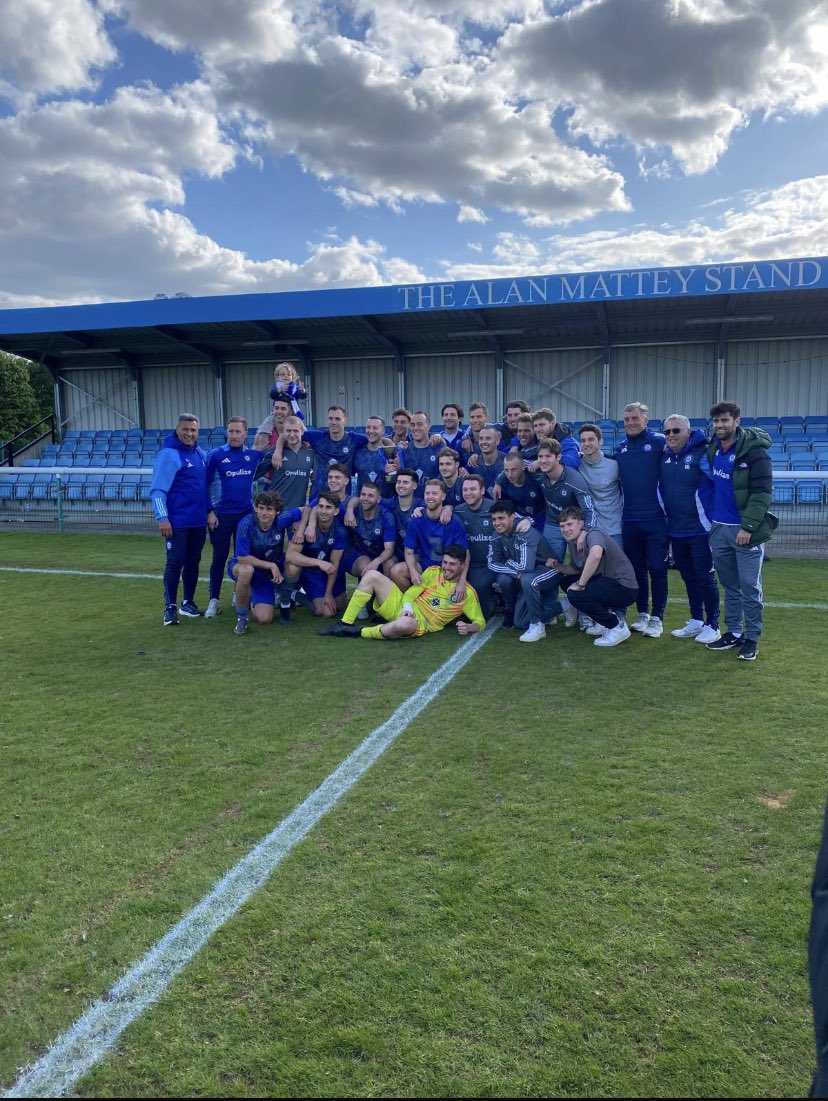 Max Davis tweet media