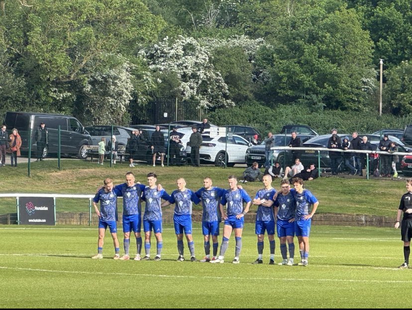 Max Davis tweet media