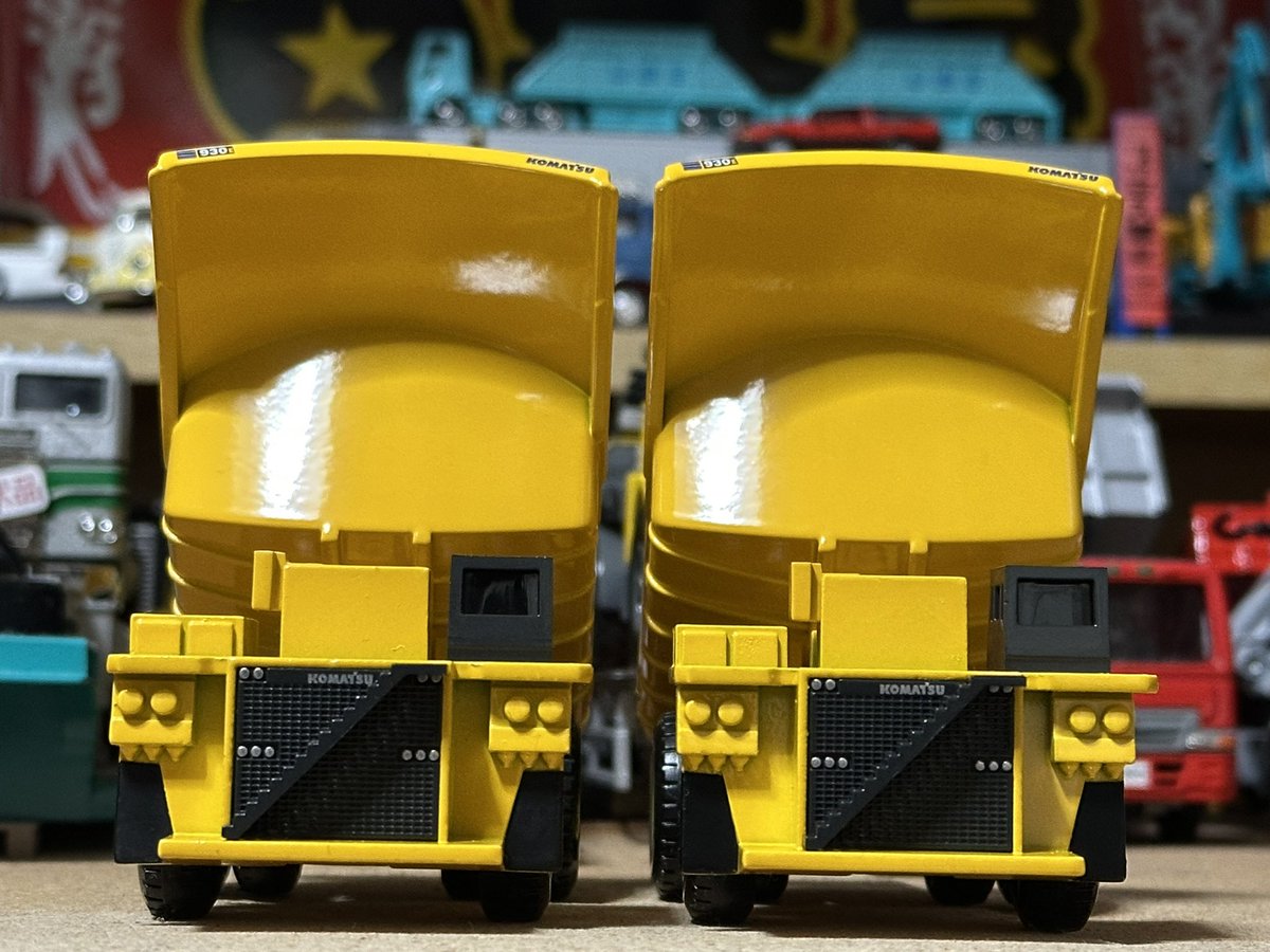 UmaTakoyaki3150's tweet photo. KOMATSU 930E-5
エレクトリックダンプトラック
#930E
#KOMATSU930E
#エレクトリックダンプトラック
#オフロードダンプトラック
#KOMATSU
#コマツ
#小松製作所
#重機ミニカー https://t.co/CBEGNW3zne